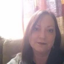 I was really drawn into the murder mystery for the first half of the book, but then it got silly. Mary Simonsen Ligirl1969 Twitter