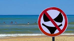 Santa Marinella, il sindaco Pietro Tidei apre la spiaggia nudisti: “Ma vi  vieto di fare sesso” - la Repubblica