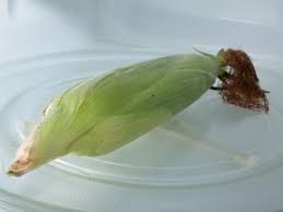 Learn How Quick And Easy It Is To Steam Corn On The Cob In The Microwave You Ll Get A Delicious Corn On The Cob W Corn In The Microwave Corn How