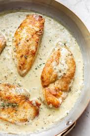 It S Simple To Make Chicken Breasts Taste Absolutely Delicious With Fresh Herbs The Creamy Sauc Herb Chicken Recipes Night Dinner Recipes Easy Chicken Recipes