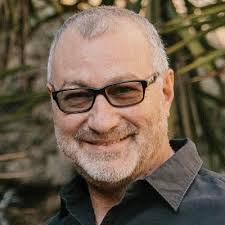 Sean Fernald (@oranj23)