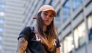 Reprezent's mollie collins live inside the boiler room for the next hour keeping us rolling we welcome drum & bass' rising star mollie collins to #djmaghq for an exclusive 90 minute set! In Conversation With Mollie Collins Data Transmission