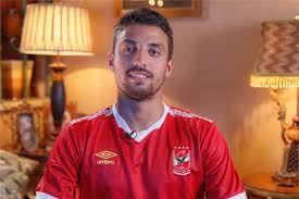 أشعل طاهر محمد طاهر، لاعب الفريق الأول لكرة القدم بالنادي الأهلي، غضب جماهير القلعة الحمراء بصورة له على موقع التواصل الاجتماعي انستجرام. Ø§Ù„Ø£Ù‡Ù„ÙŠ ÙŠØ¹Ù„Ù† Ø±Ø³Ù…ÙŠ Ø§ Ø¶Ù… Ø·Ø§Ù‡Ø± Ù…Ø­Ù…Ø¯ Ø·Ø§Ù‡Ø± ØªÙ†Ø§Ø²Ù„ Ø¹Ù† 3 Ù…Ù„Ø§ÙŠÙŠÙ† Ù…Ù† Ù…Ø³ØªØ­Ù‚Ø§ØªÙ‡ Ø¨Ø·ÙˆÙ„Ø§Øª