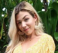 Talia Stenson The Sunkissed Mama