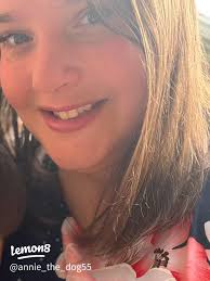 Meet Nat: A Creative Latina Content Creator