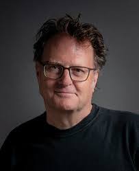 Harry Tracy's Instagram, Twitter & Facebook