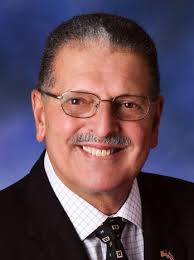 Mayor limiting social gatherings to 10 people | News, Sports, Jobs - Maui  News