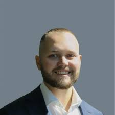 As I approach the end of my degree I have been honoured with the Macquarie  Business School Prize for finishing (equal) first in the Macquarie  University Commerce Capstone unit last Semester. A