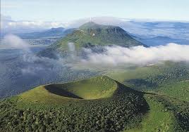 What Is France Famous For Castles France Auvergne Explore France
