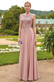 Pin Von Brautmoden Tirol Auf Ball Und Festmode 2020 In 2020 Mode Brautmode Und Kleid Hochzeit