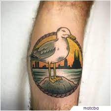 Tatuaggio Gabbiano Cornice Di Corda Seagull Tattoo Rope Frame Idee Per Tatuaggi Tatuaggi Tatuaggio Ancora