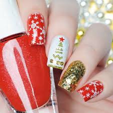 Top 15 Easy Red And Gold Nail Designs Tattooed Martha Use glitter polish for the gold and white polish for the rest of the design.