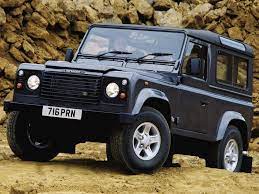 Une bmw de 2014 évaluée à 25.000 euros, une volkswagen à nicolas hulot possède en outre un scooter électrique, une moto bmw de 1998, sans oublier son bateau, acquis en 2012, d'une valeur vénale estimée à 15.000 euros. En Images Les Voitures De Nicolas Hulot Challenges