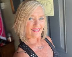 Mary Capozzi's Instagram, Twitter & Facebook