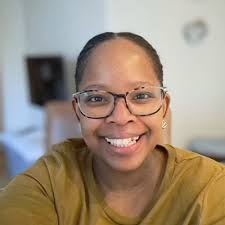 Dr Qhayiya Magaqa (@qhayiya_m)