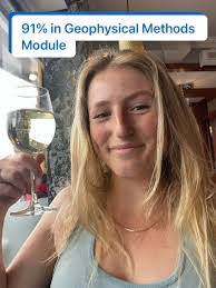 Ian Skilling's Instagram, Twitter & Facebook