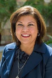 Minerva Gonzalez's Instagram, Twitter & Facebook