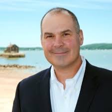 Consultants — Mink Hollow Advisors