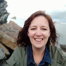 Nina Eastwood's Instagram, Twitter & Facebook