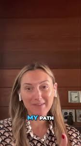 How does curiosity shape careers? With Elizabeth Behler. #CreativeJour...