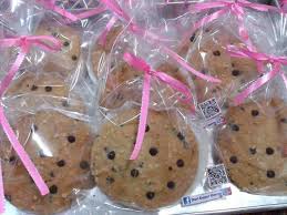 Griskan dulang dan lapik dengan kertas baking. Resepi Biskut Coklat Chip Rangup Chocolate Chip Cookies