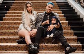 Hola, soy kimberly loaiza, bienvenidos a mi página donde público todas mis fotos y mucho más �. Kimberly Loaiza And Juan De Dios Pantoja Reappeared Together And Unleashed The Madness Of Their Followers
