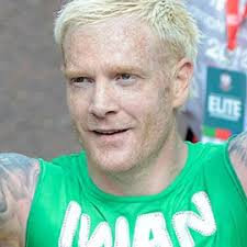 Hire Iwan Thomas