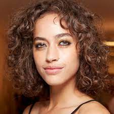 To find out how to best manage transitioning hair (without wanting to pull it out entirely), we spoke stevens advises trimming hair every four to six weeks, because as curly strands grow instead, try out different protective styles that put less tension on the hair, but still keep your ends tucked away. How To Keep Curls Overnight 6 Tips To Preserve Your Curls While Sleeping Glamour