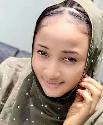 Duk MACEN Da Ke Yima Abubuwan Nan 5, tabbas ta kamu sa sanka