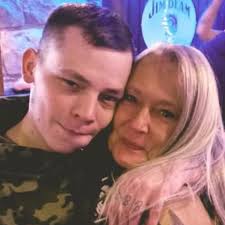 Michelle Underhill (@michelle.underhill2) • Facebook