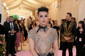 In this case your hairstyle will be read appealing and harmonious even if it's the shaggiest unkempt 'do. Panic At The Disco S Brendon Urie Shoots Down A Makeover Offer From James Charles On Twitch London Evening Standard Evening Standard