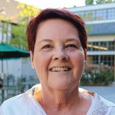 Fall 2022 Surgere Magazine by Westridge School