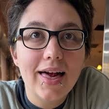 Tina Spaulding's Instagram, Twitter & Facebook