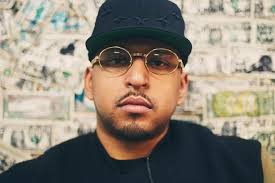 IAMNOBODI featuring Stacy Epps