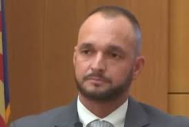 Back in the courtroom for day 3 of Lori Vallow Daybell's Arizona trial.  Gilbert Det. Ryan Pillar will be back