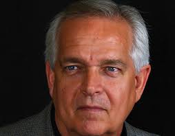 Mosley 项目:: Photos, videos, logos, illustrations and branding :: Behance