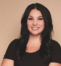 Lisa Krzyzewski's Instagram, Twitter & Facebook