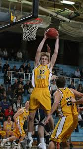 Van Sickle Scores 25 Points As Men's Basketball Defeats Bethel 86-52