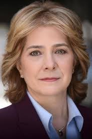 Ellen Toomey's Instagram, Twitter & Facebook