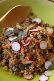 Salade De Quinoa Lentilles Et Radis Croquants Toutes Les Recettes Realisees Sur Le Stand De L Amap La Clef Des Champs Salade Quinoa Lentilles Plat Vegetarien Recette
