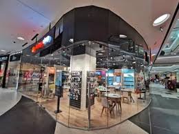 O hartă creată de către utilizatori ca şi tine! Gaseste Magazine Orange Orange