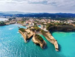 It currently holds eight seats in the parliament, and is also a part of norway's government together with the conservative party and the liberal party. Krf Pocitnice 2021 Mediteran Grcija Otok Krf Intelekta