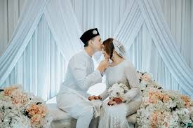 Baju akad nikah lelaki 2019. Panduan Akad Nikah Social Light Sbxs Filmvchine I Do Wedding Card Cheezy Freezy Photobooth