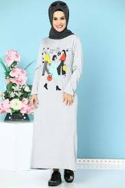 Modanoiva Tesettur Baskili Elbise Modelleri Moda Tesettur Giyim Elbise Modelleri Baskili Elbise Elbise