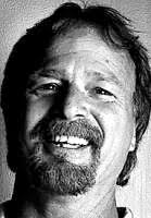 Alec Distaso Obituary (2009)