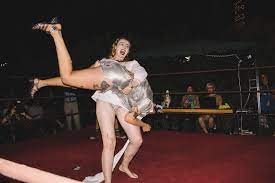 May 31, 2021 · charlotte demands cross get in the ring, cross hides behind rhea and gets back in the ring. The League Of Lady Wrestlers Is Strong Independent And Completely Disgusting