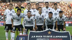 Jun 24, 2021 · colo colo sigue entrenando pensando en lo que será el debut por la copa chile a finales de este mes, y si bien no tendrán partidos oficiales antes de ese encuentro por los octavos de final del certamen, en el que esperan rival entre deportes la serena y deportes colina, en el estadio monumental ya tiene planes para no perder el ritmo futbolístico. Formacion De Colo Colo Hoy Vs La U De Chile En El Superclasico As Chile