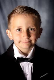 Pre-k and kindergarten graduation photography sessions available