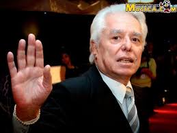 Enrique alejandro guzmán vargas (caracas, venezuela, 1 de febrero de 1943), cuyo nombre artístico es enrique guzmán, es un cantante mexicano, nacido en venezuela. Biografia De Enrique Guzman Musica Com