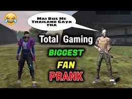 Players freely choose their starting point with their parachute, and aim to stay in the safe. Funny Prank With Total Gaming Fan Garena Free Fire Desi Gamers Gaming Full